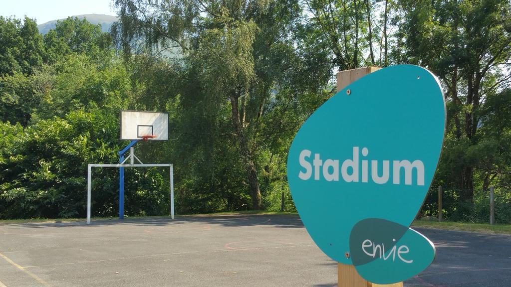 ホテル Vvf Pays Basque サン・テティエンヌ・ド・バイゴリ エクステリア 写真