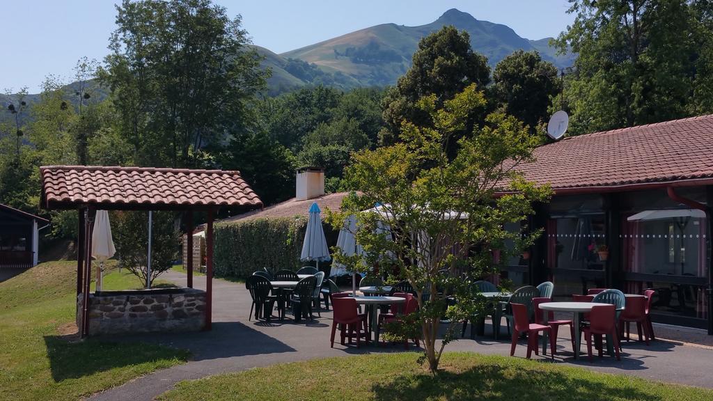 ホテル Vvf Pays Basque サン・テティエンヌ・ド・バイゴリ エクステリア 写真